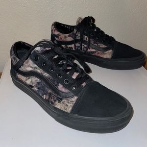 Vans Old Skool (Velvet) Shoes Floral/Black Women's Sz 7.5